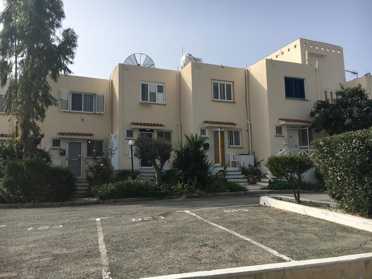 Townhouse Coral Bay Village Kissonerga Exterior foto